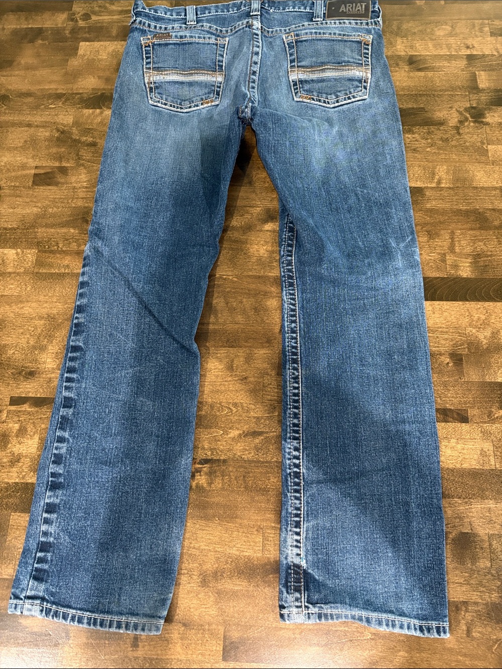 Ariat Men's Slim Straight Blue Washed Denim Jeans - Picture 3 of 6